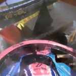 Τρομακτικό ατύχημα στην F1 – Το μονοθέσιο «καρφώθηκε» με μεγάλη ταχύτητα στον προστατευτικό τοίχο από ελαστικά