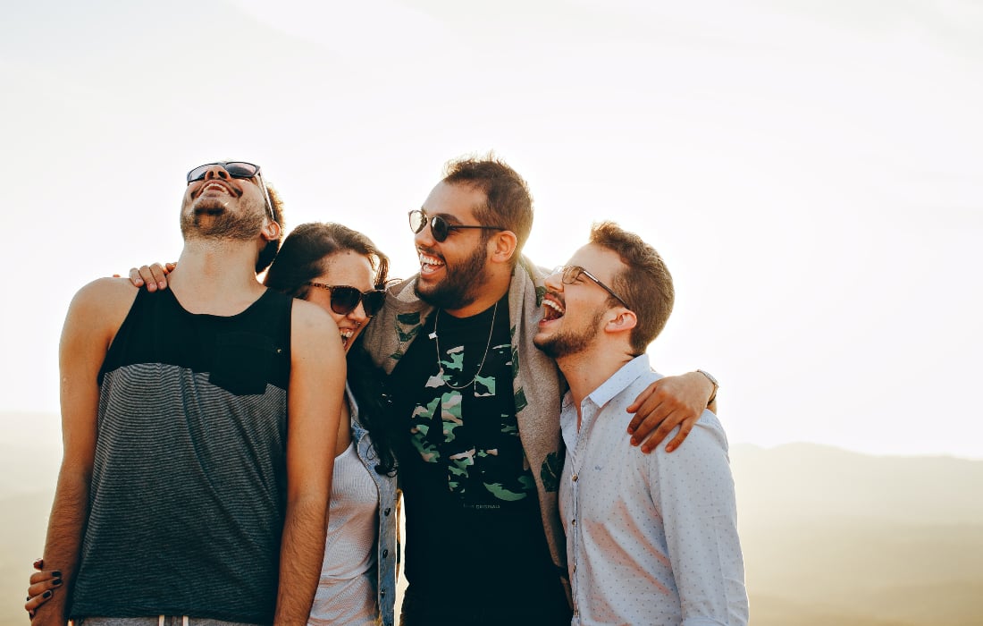 Youth Pass: Δεκάδες χιλιάδες νέοι έχουν κάνει αίτηση για την ψηφιακή χρεωστική κάρτα των 150 ευρώ