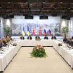 Η Ουκρανία κατηγορεί την Ρωσία για «απαράδεκτες απαιτήσεις» που είναι εκτός πραγματικότητας