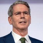 Μπέσεντ: Θα κλειστεί συμφωνία στην G7 που θα εξαιρεί τις εταιρείες των ΗΠΑ από φόρους σε διεθνές επίπεδο