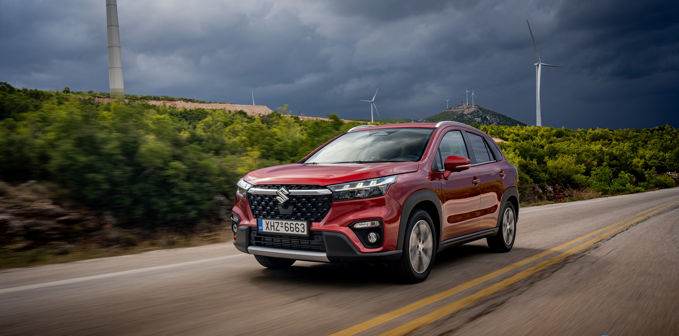 Suzuki S Cross Hybrid SUV red 2024 (11)
