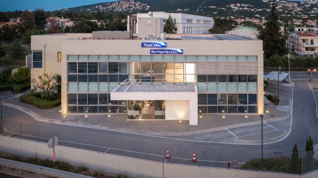 Το πρώτο ηλεκτρικό van οδικής περιπολίας κυκλοφορεί στη Νέα Οδό - Cars Electric