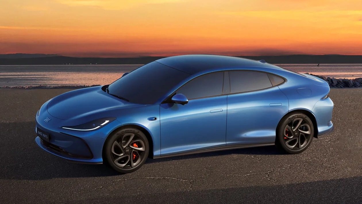 Νέο MG IM5: Ο «εκτελεστής» του Tesla Model 3