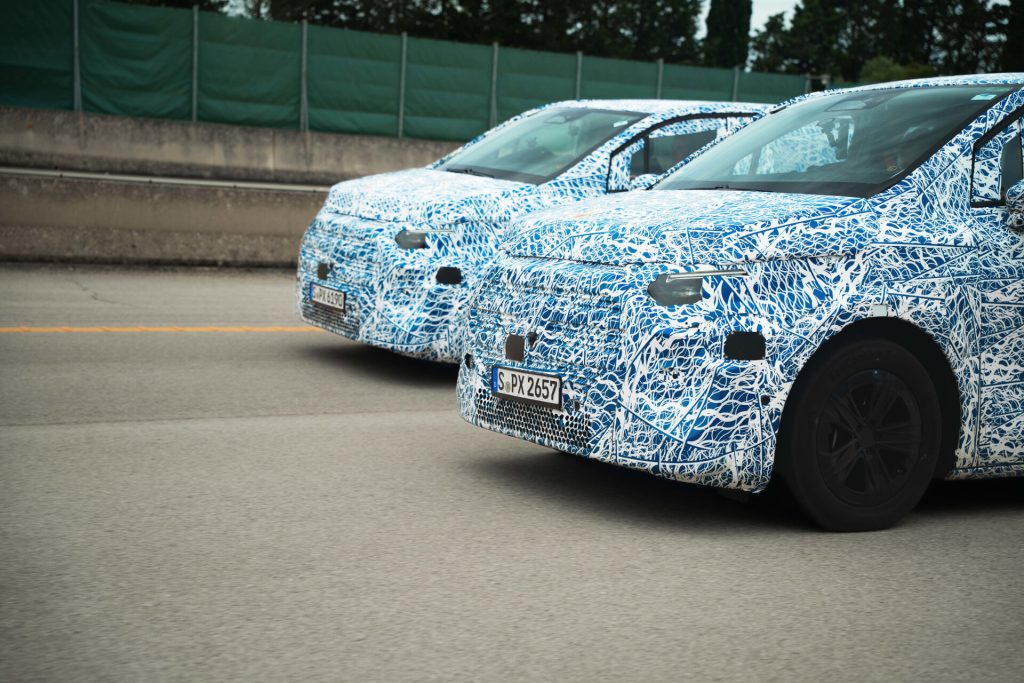 Mercedes-Benz VLE: Εντός του 2026 έρχεται η γερμανική «Grand Limousine»