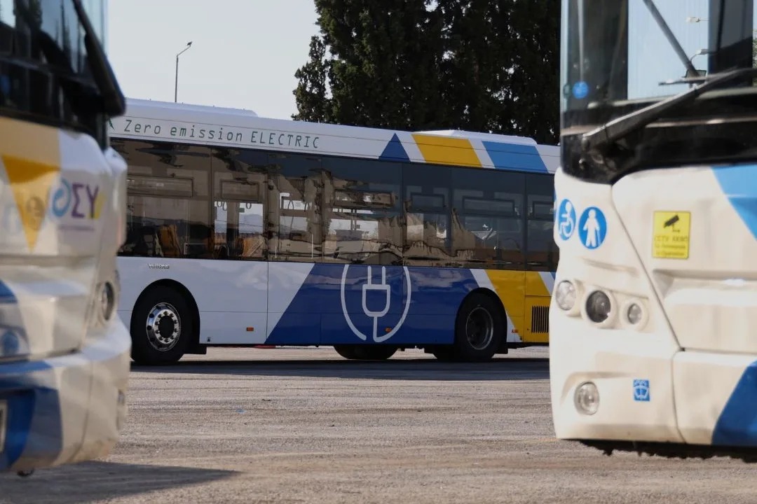 Τα τρόλεϊ στην Αθήνα αντικαθίστανται από ηλεκτρικά λεωφορεία - Cars Electric
