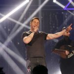 Κύμα αγάπης και συμπαράστασης για τον Γιώργο Μαζωνάκη, από καλλιτέχνες, φίλους και δεκάδες θαυμαστές του στα social media