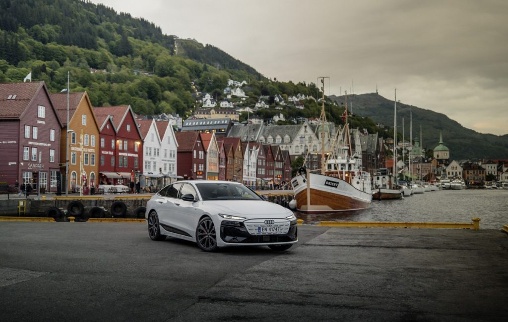 Audi A6 e-tron: 1.057 χιλιόμετρα χωρίς σταγόνα καύσιμο