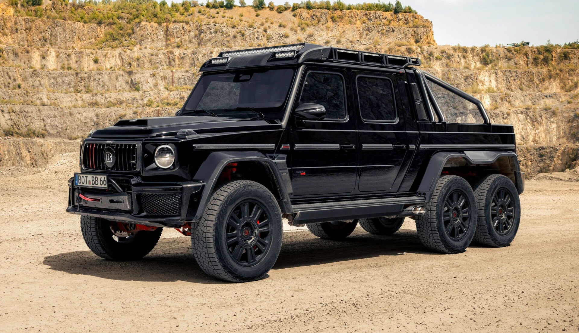 BRABUS XLP 800 6x6 (3)