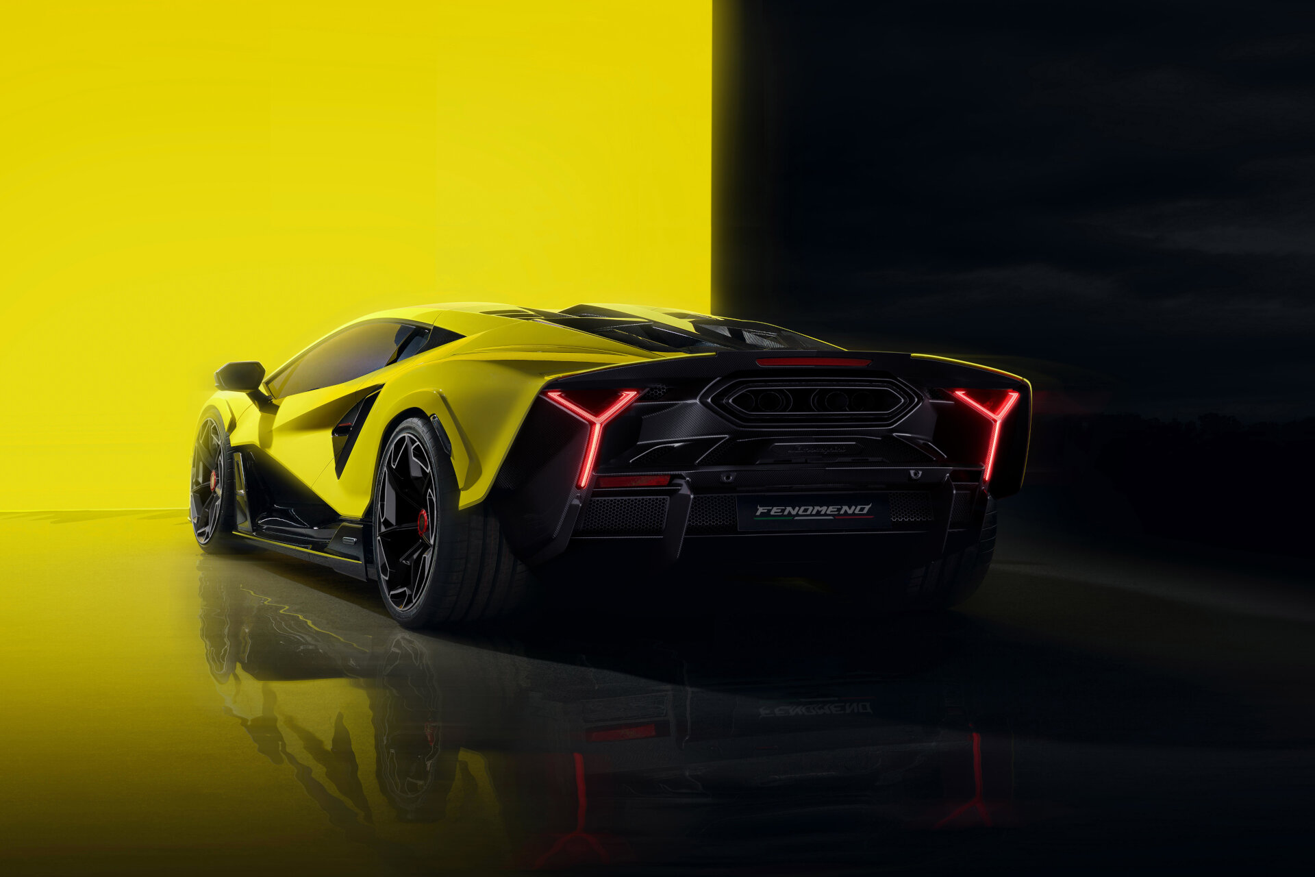 Lamborghini Fenomeno (3)