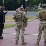 Οπλισμένοι άνδρες της Εθνοφρουράς αναπτύχθηκαν στην Ουάσινγκτον – Για να «καθαρίσει» η πόλη από τις «συμμορίες»