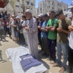 Πέντε δημοσιογράφοι σκοτώθηκαν από ισραηλινά πλήγματα σε νοσοκομείο της Γάζας