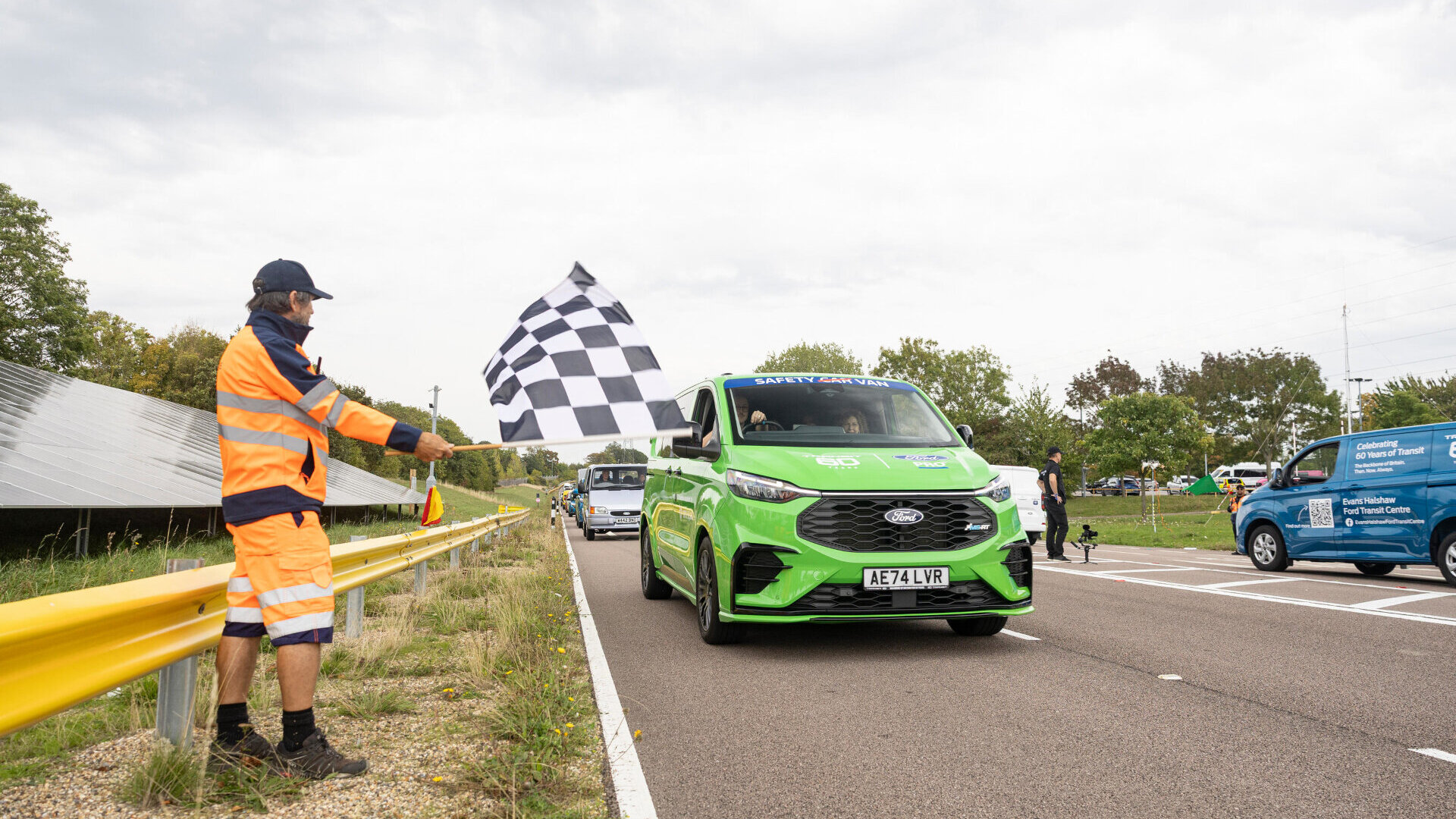 Ford Transit Festival GUINNESS WORLD RECORDS (5)
