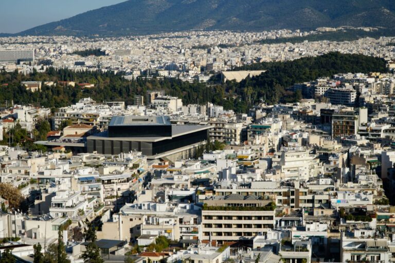 financialreport.gr