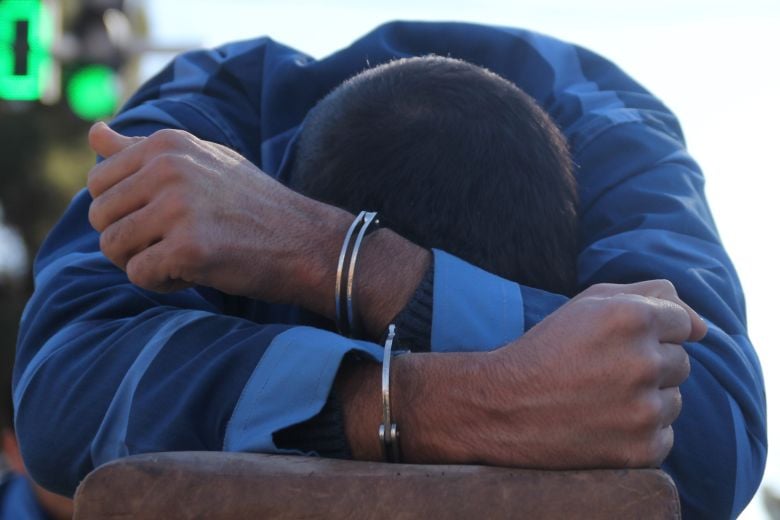 Συνελήφθη 32χρονος για σεξουαλική παρενόχληση τριών γυναικών στο Αιγάλεω, αλλά και για εμπρησμό στον Υμηττό