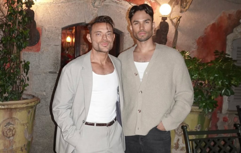 Δημήτρης Γιαννέτος: Το πρώτο φιλί με τον σύντροφό του μπροστά στην οικογένειά του και ο επερχόμενος γάμος