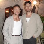 Δημήτρης Γιαννέτος: Το πρώτο φιλί με τον σύντροφό του μπροστά στην οικογένειά του και ο επερχόμενος γάμος