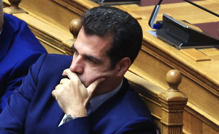 Καταργείται σε όλα τα έγγραφα ο όρος «παράτυπη μετανάστευση» - FinanceNews.gr