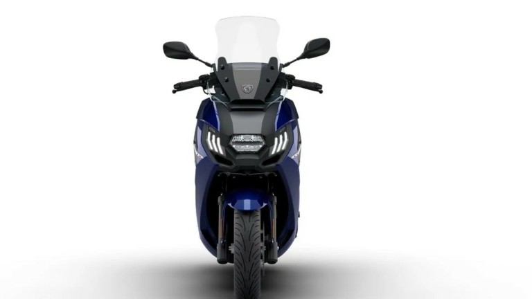 H Peugeot επιστρέφει στα premium scooter