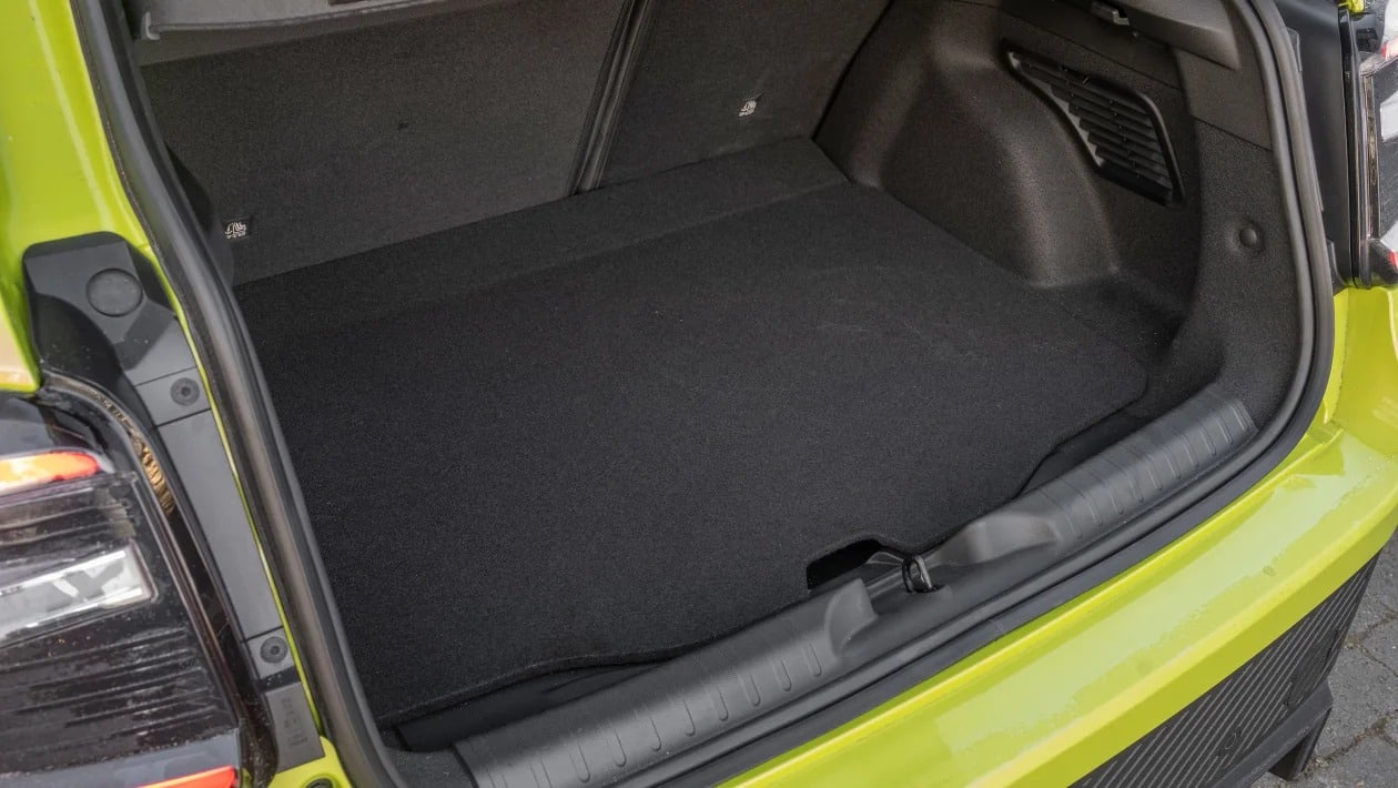 Το πιο δυνατό Abarth όλων των εποχών μπαίνει στη πρίζα!