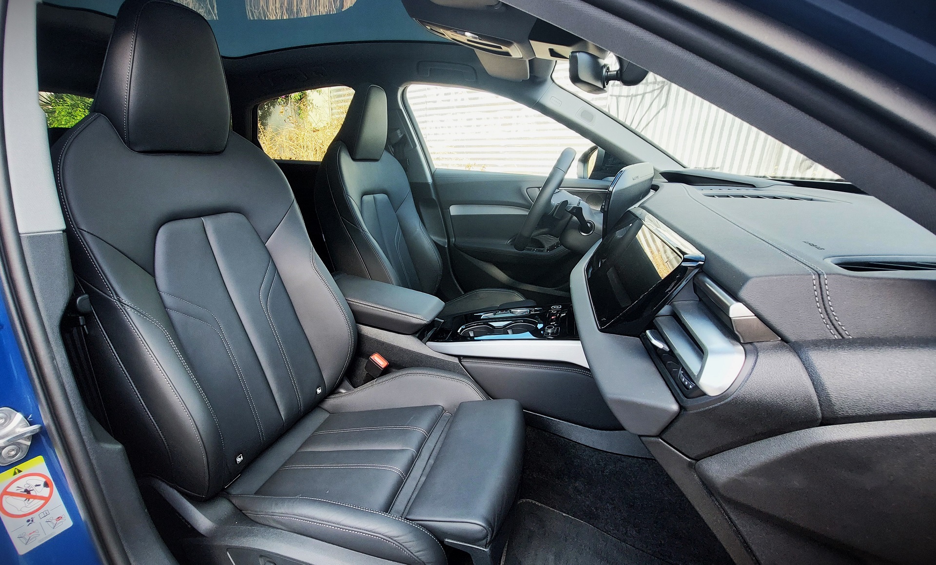 Audi A5 2.0 TDI Hybrid quattro 2025 TEST interior (16)