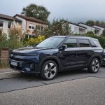 KGM Torres EVX: Το «αουτσάιντερ» που φέρνει πονοκέφαλο στους premium ανταγωνιστές!