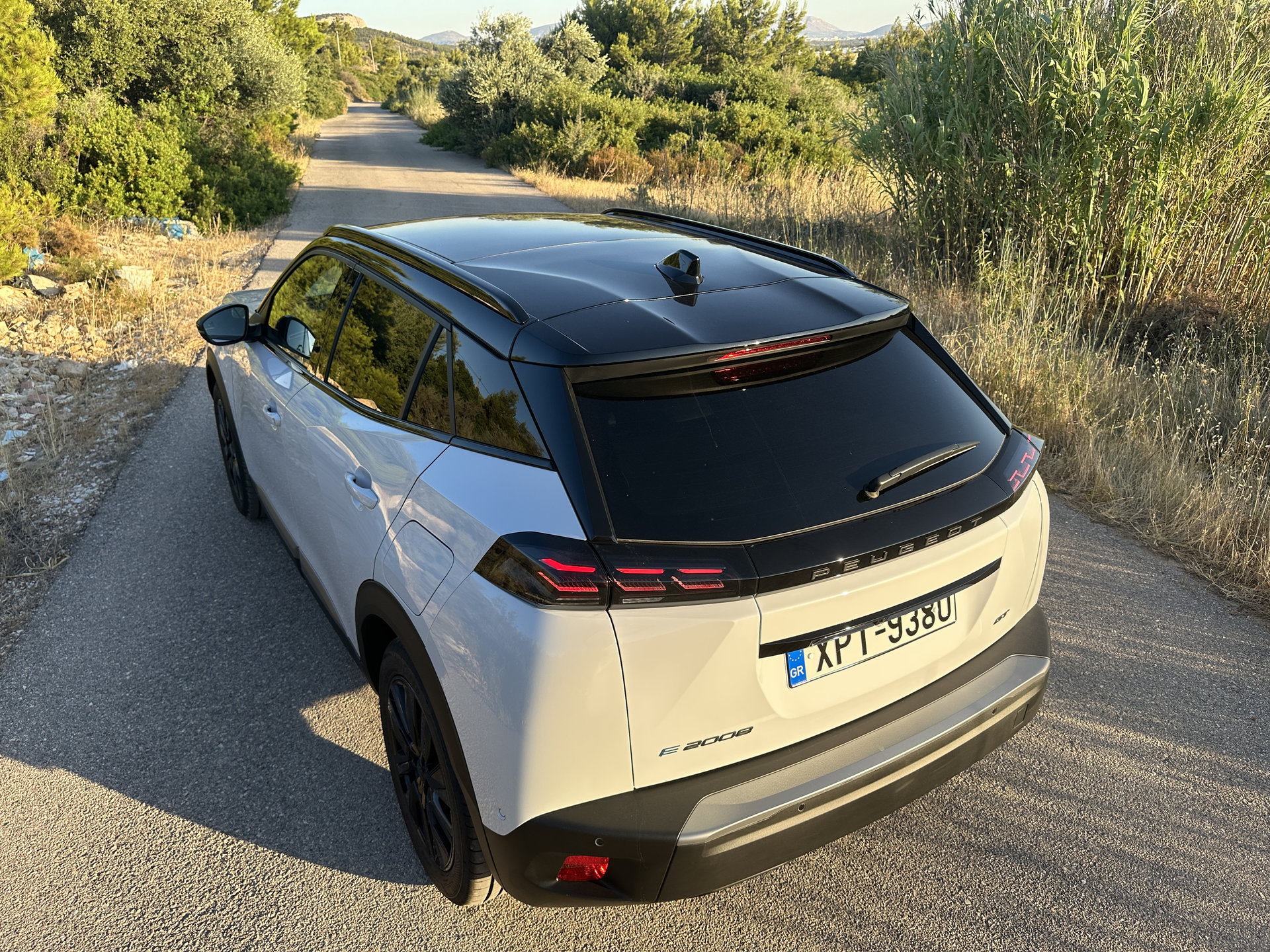 Peugeot E 2008 (36) Peugeot E 2008 (36)