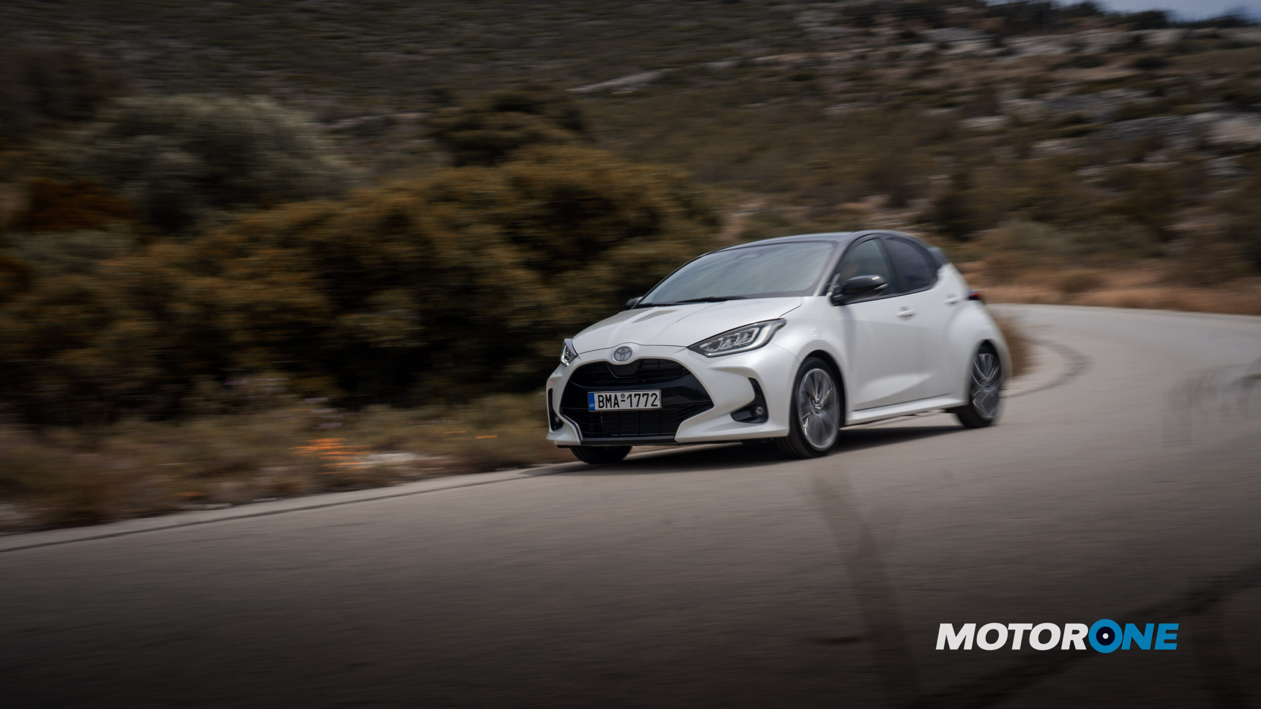 Toyota Yaris Hybrid 130PS TEST 2025 (25)