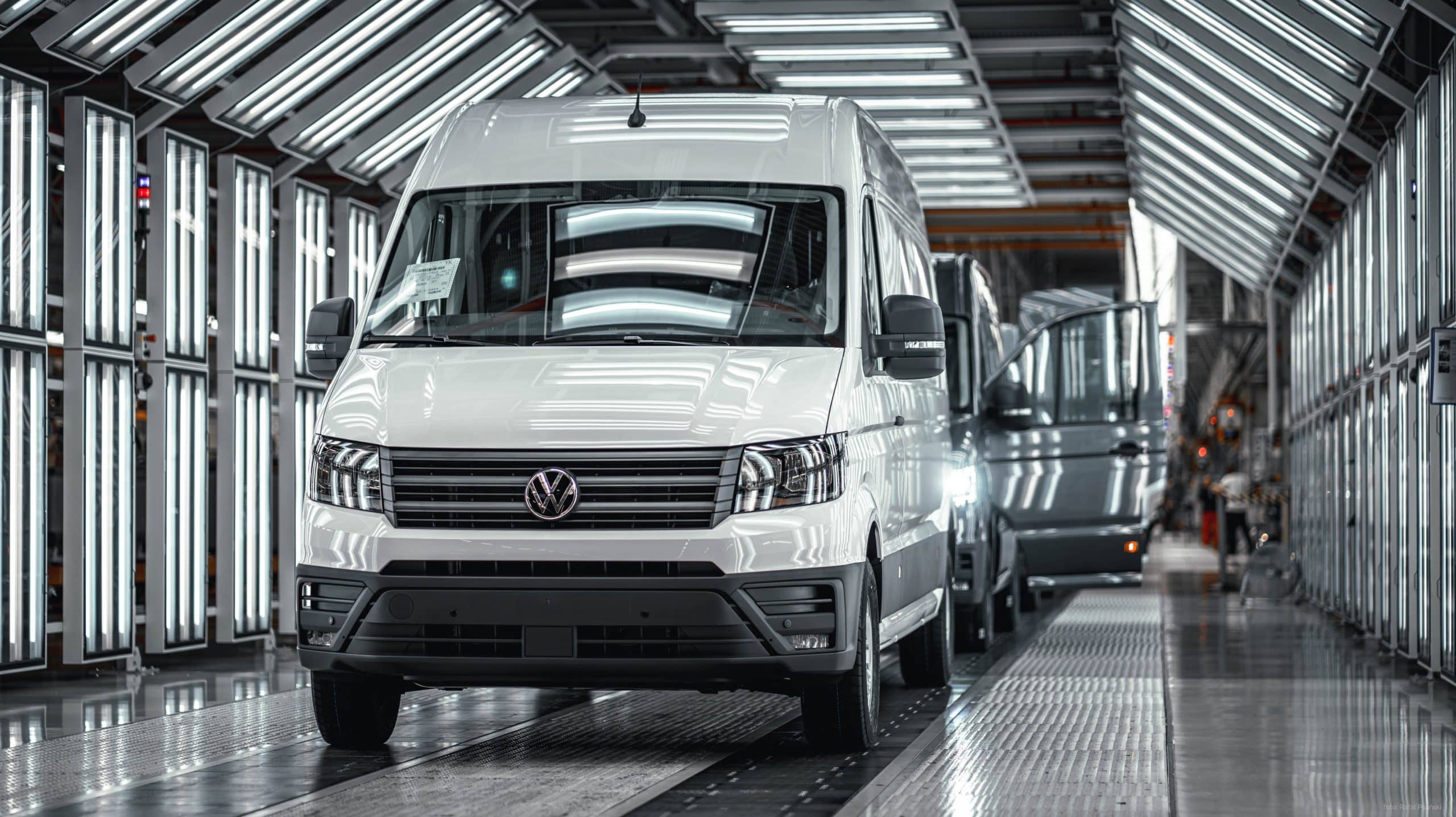 Volkswagen επαγγελματικά οχήματα - Νέα επένδυση στη Βρέζνια