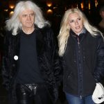 Αννίτα Πάνια για Νίκο Καρβέλα: «Είναι εξωγήινος, τον αγαπώ πολύ – Ό,τι γράφει γίνεται επιτυχία»