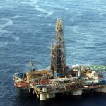 Οι Chevron και Helleniq Energy είναι οι προτιμητέοι επενδυτές για έρευνες υδρογονανθράκων σε τέσσερις θαλάσσιες περιοχές