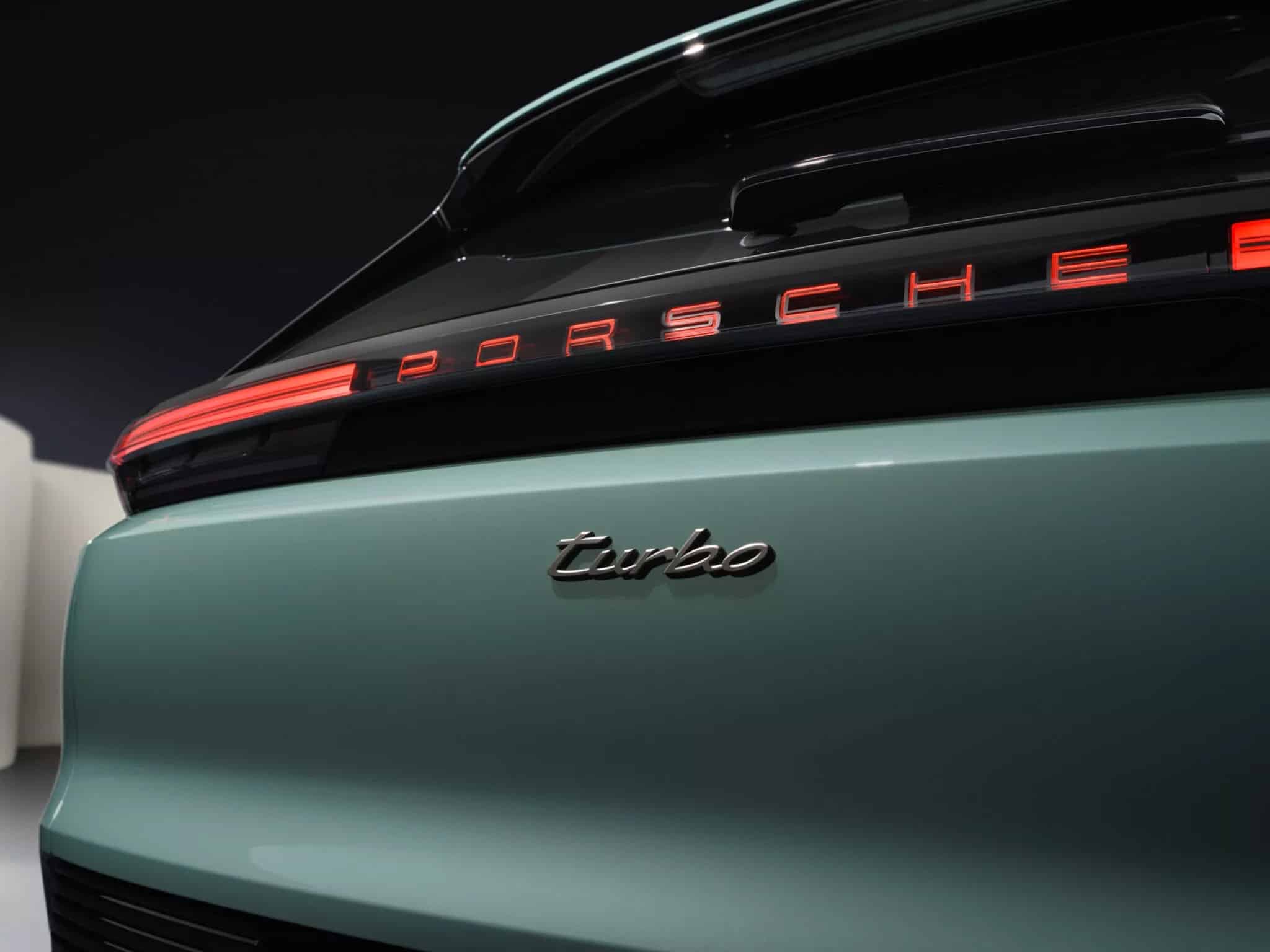 Νέα Porsche Cayenne Turbo Electric: «Ξυρίζει» με 1.155 PS! 

<p data-wpview-marker=