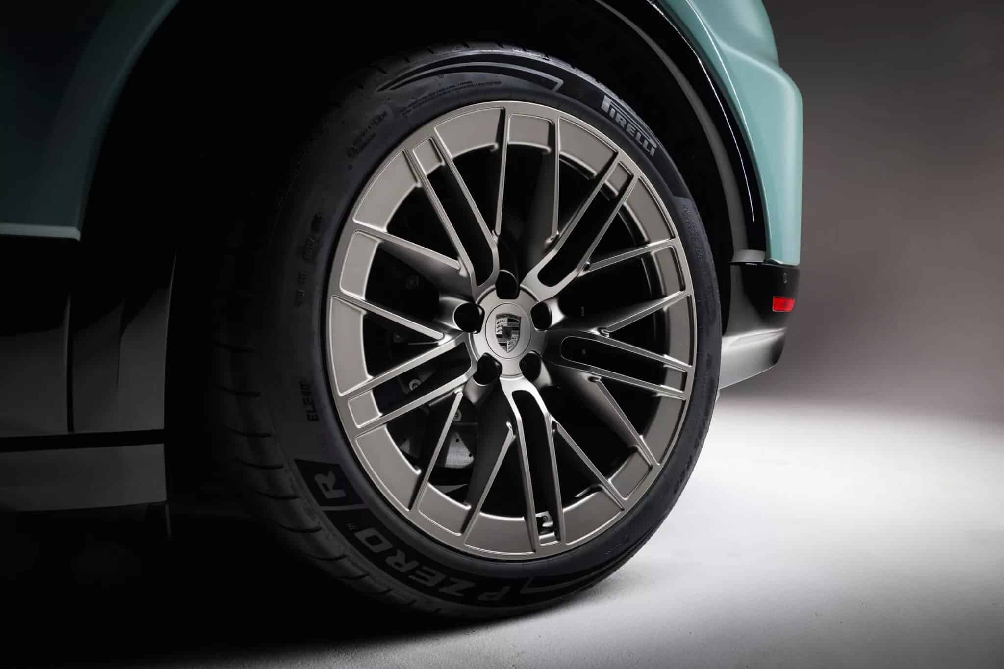 Νέα Porsche Cayenne Turbo Electric: «Ξυρίζει» με 1.155 PS! 

<p data-wpview-marker=