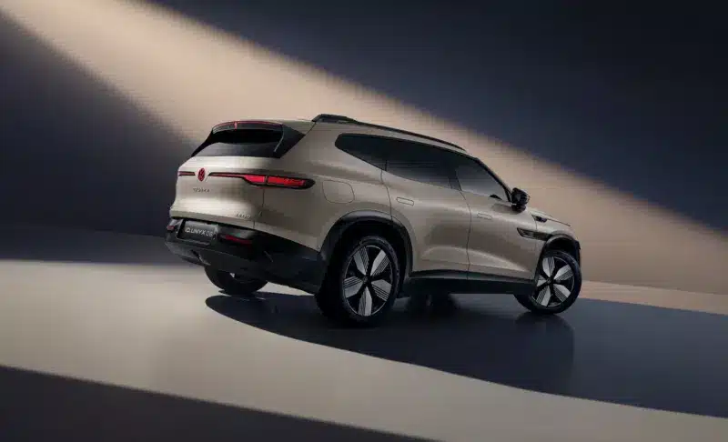 Αυτό είναι το νέο Volkswagen ID. UNYX 08