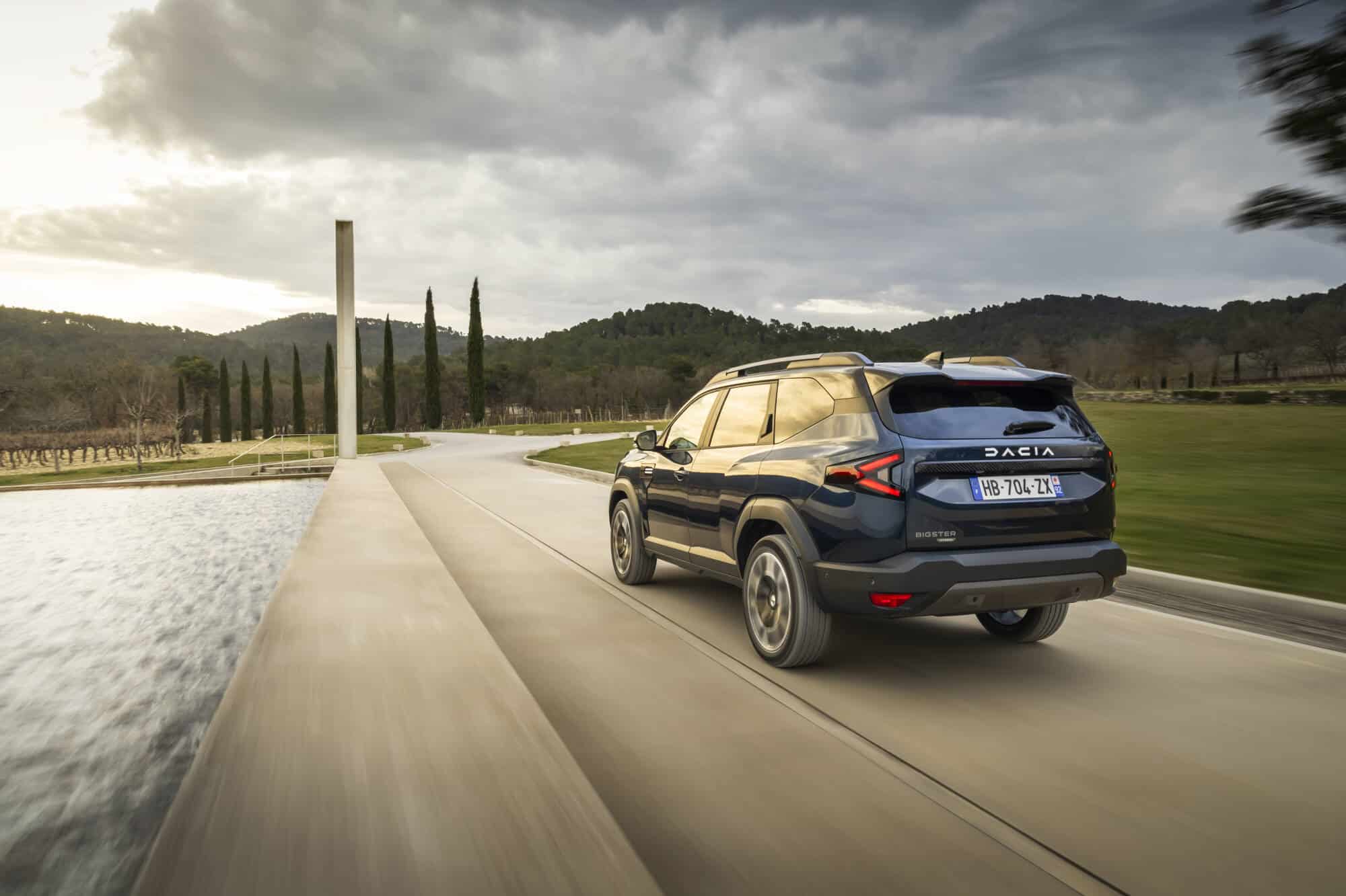 Το Renault 5 και το Dacia Bigster στους φιναλίστ για το βραβείο «αυτοκίνητο της χρονιάς 2026 για την Ελλάδα»