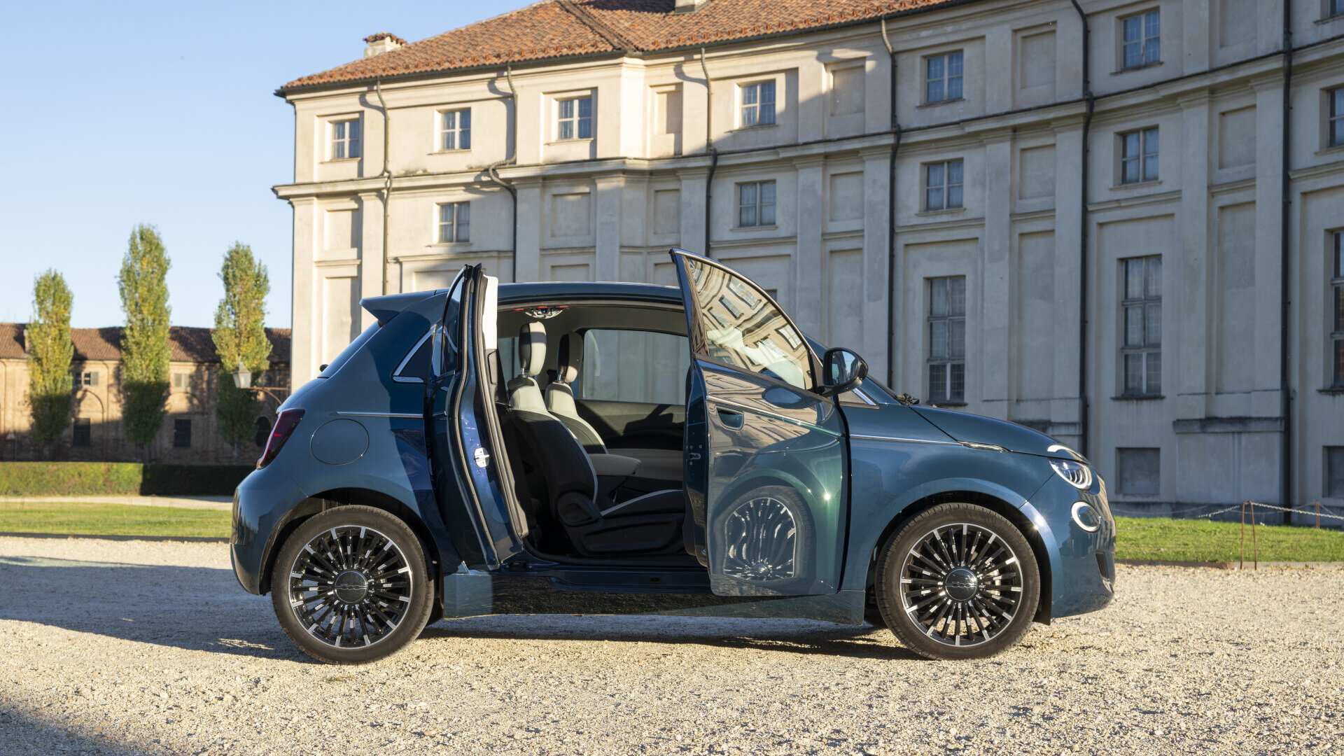 Fiat 500 Hybrid (29)