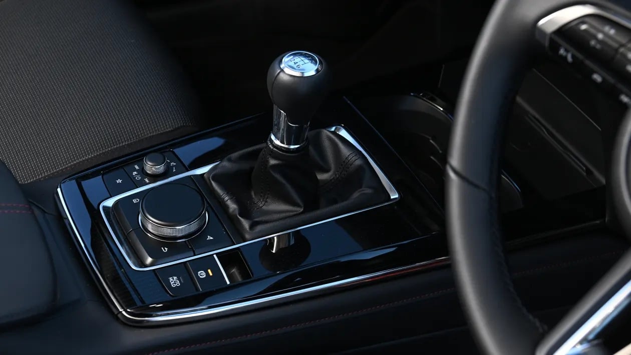 Mazda CX-30: Το SUV που συνδυάζει σπορ οδήγηση και premium αίσθηση