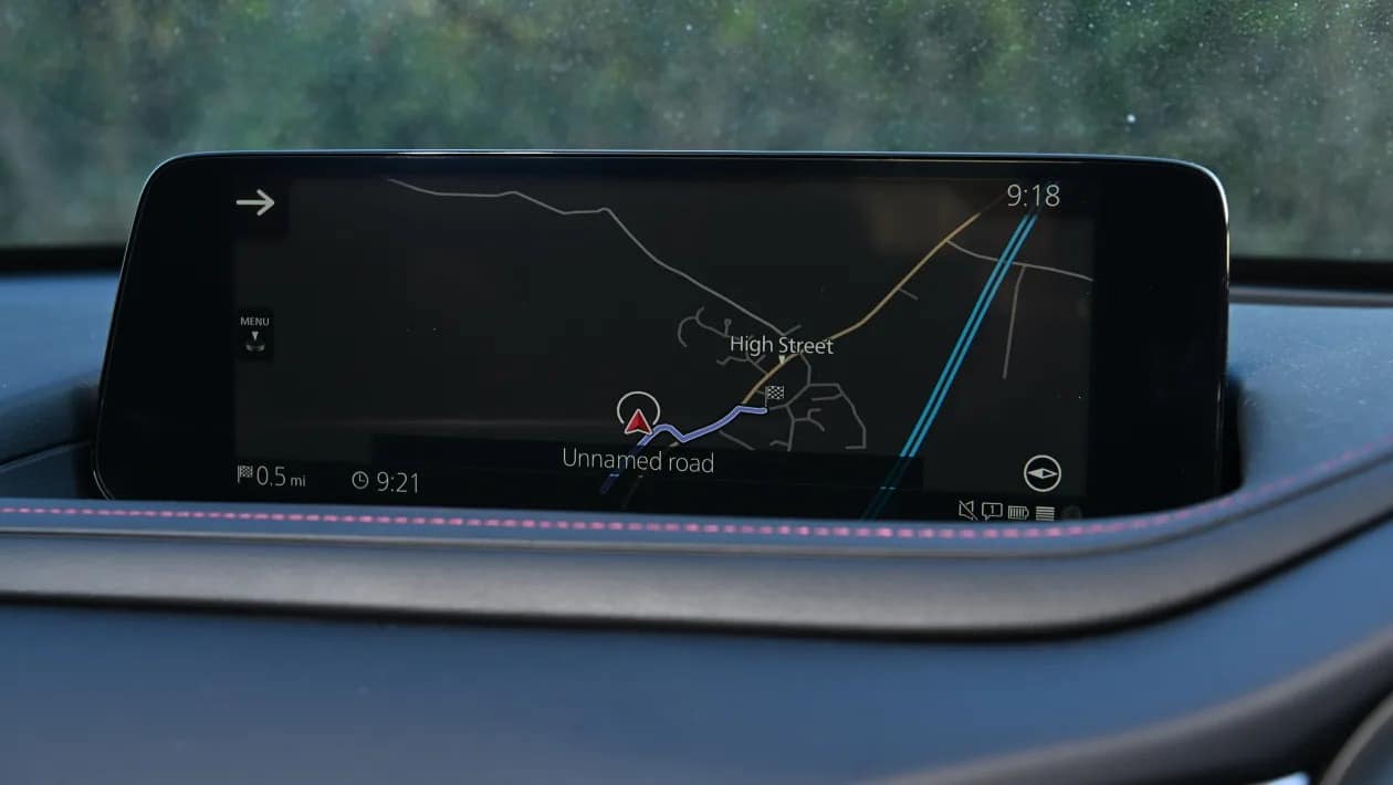 Mazda CX-30: Το SUV που συνδυάζει σπορ οδήγηση και premium αίσθηση