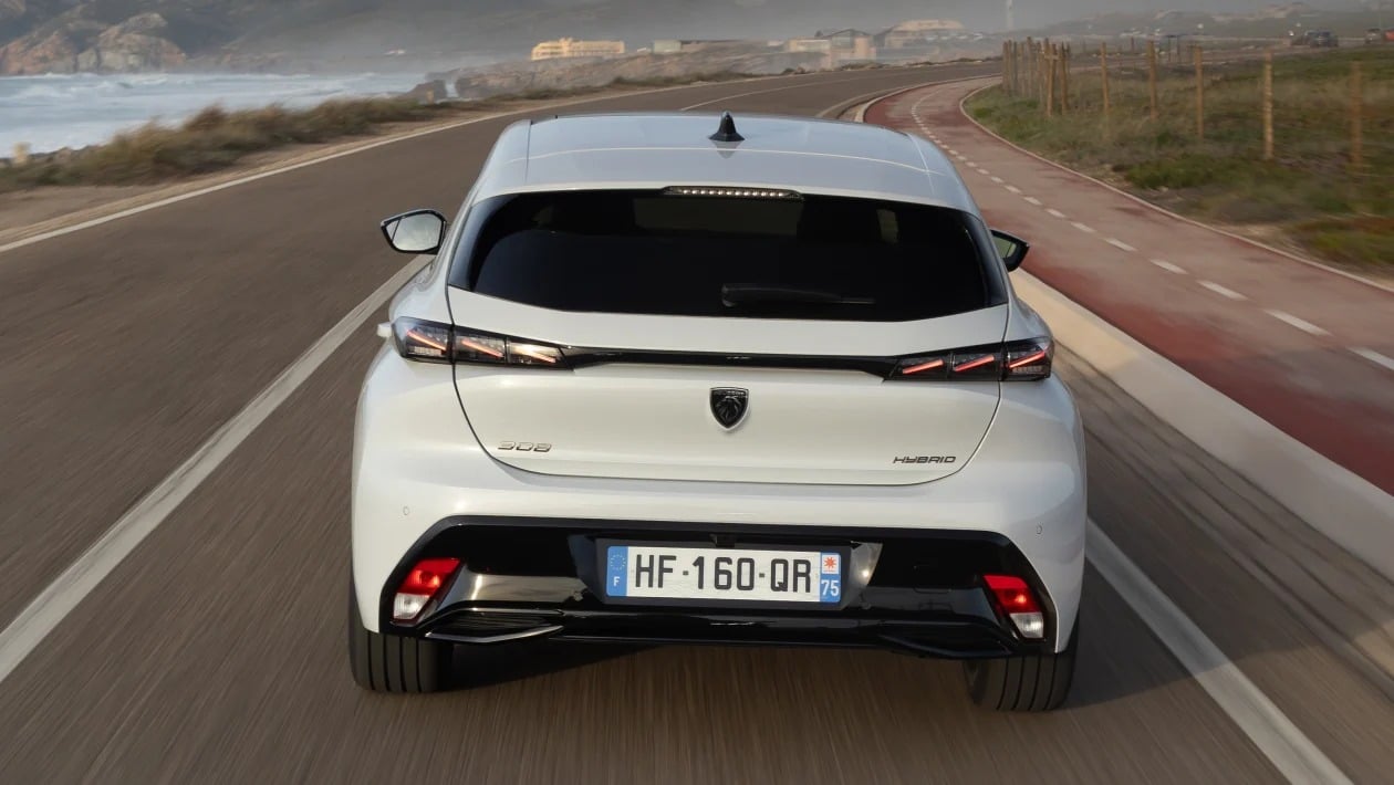 Η κίνηση-ματ της Peugeot: Νέο 308 Hybrid και... αντίο SUV