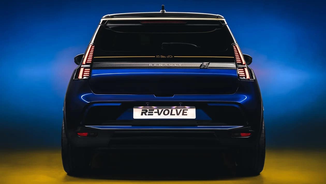 Το νέο Renault 5 Bleu d'Or αποτίει φόρο τιμής στο εμβληματικό Clio Williams