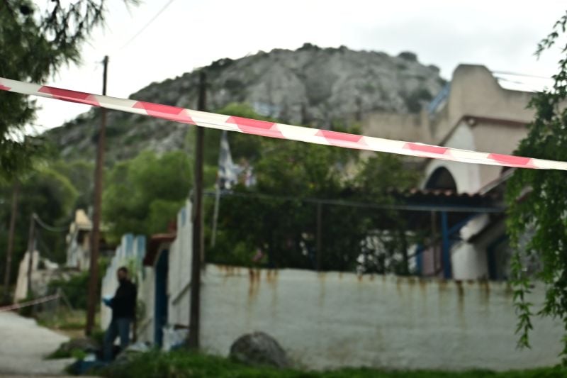 Άγρια δολοφονία στη Σαλαμίνα: Η 75χρονη έλεγε το «Πάτερ Ημών» πριν ξεψυχήσει – Το μαρτύριο της διήρκησε περίπου μία ώρα