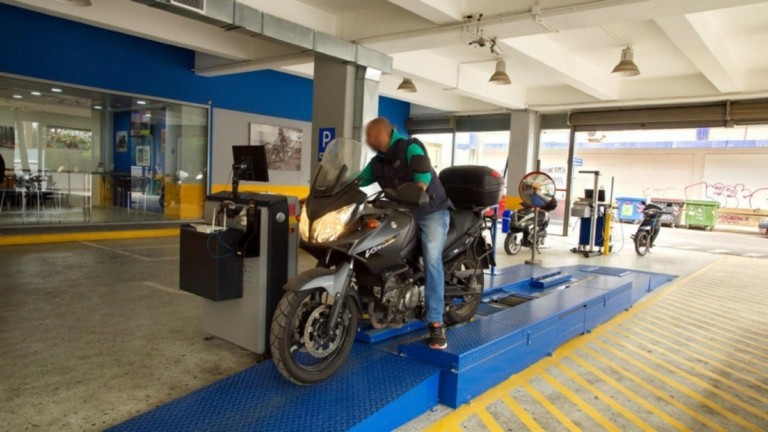 Η Ε.Ε. λέει «όχι» στα υποχρεωτικά ΚΤΕΟ μοτοσικλετών