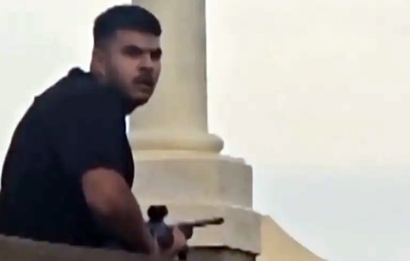 Μακελειό στο Σίδνεϊ: 59 κατηγορίες σε βάρος του δράστη, μεταξύ των οποίων και αυτή της τρομοκρατίας – Πληροφορίες ότι ο 24χρονος θα ανακριθεί