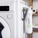 Τέλος στον μύθο: Γιατί η σόδα και το ξύδι ΔΕΝ καθαρίζουν το πλυντήριο – Το υλικό που προτείνουν οι χημικοί