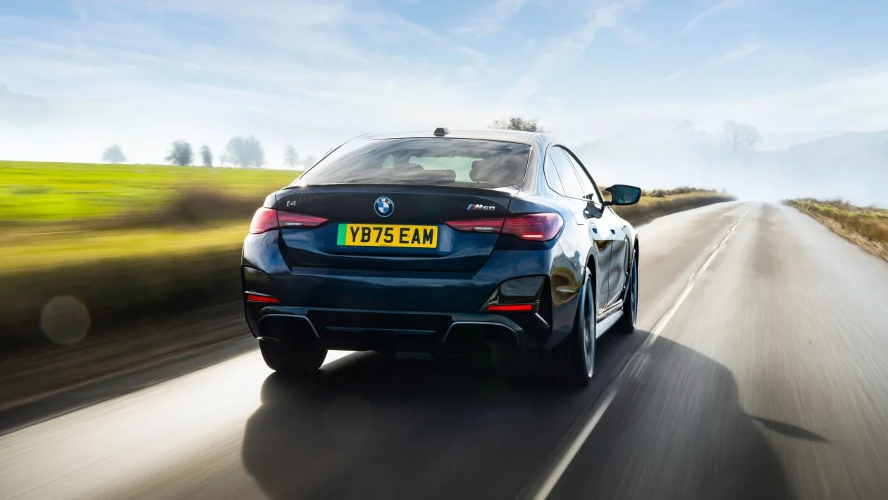 BMW i4 M60: Το ηλεκτρικό Μ που βάζει δύσκολα στο Tesla Model 3