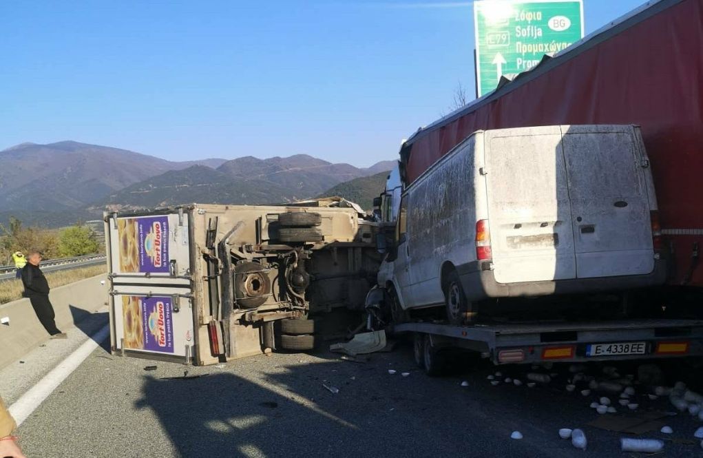 Σέρρες: Τροχαίο στην Εγνατία στο ύψος των Λουτρών – Στο Νοσοκομείο ένας οδηγός