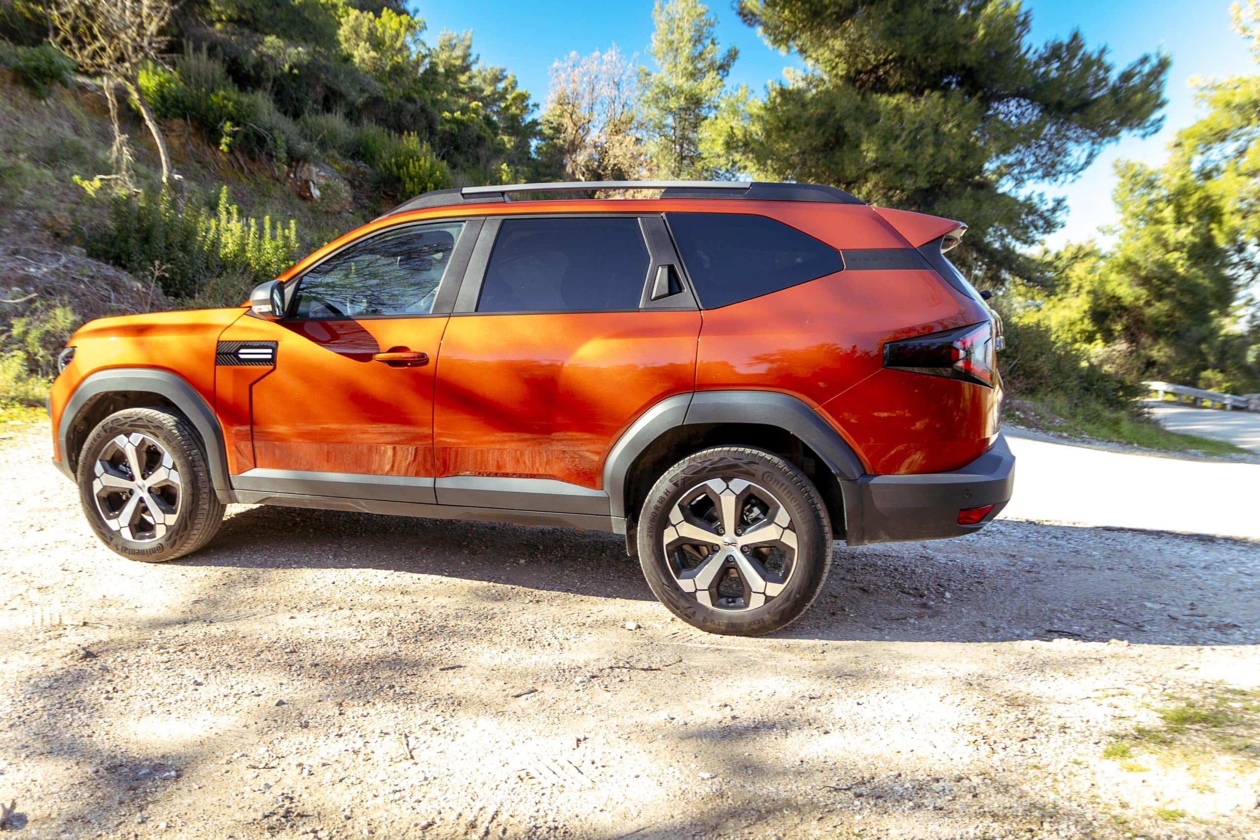 Dacia Bigster 1.8 Hybrid -Η ενηλικίωση της Dacia στην καρδιά των C-SUV