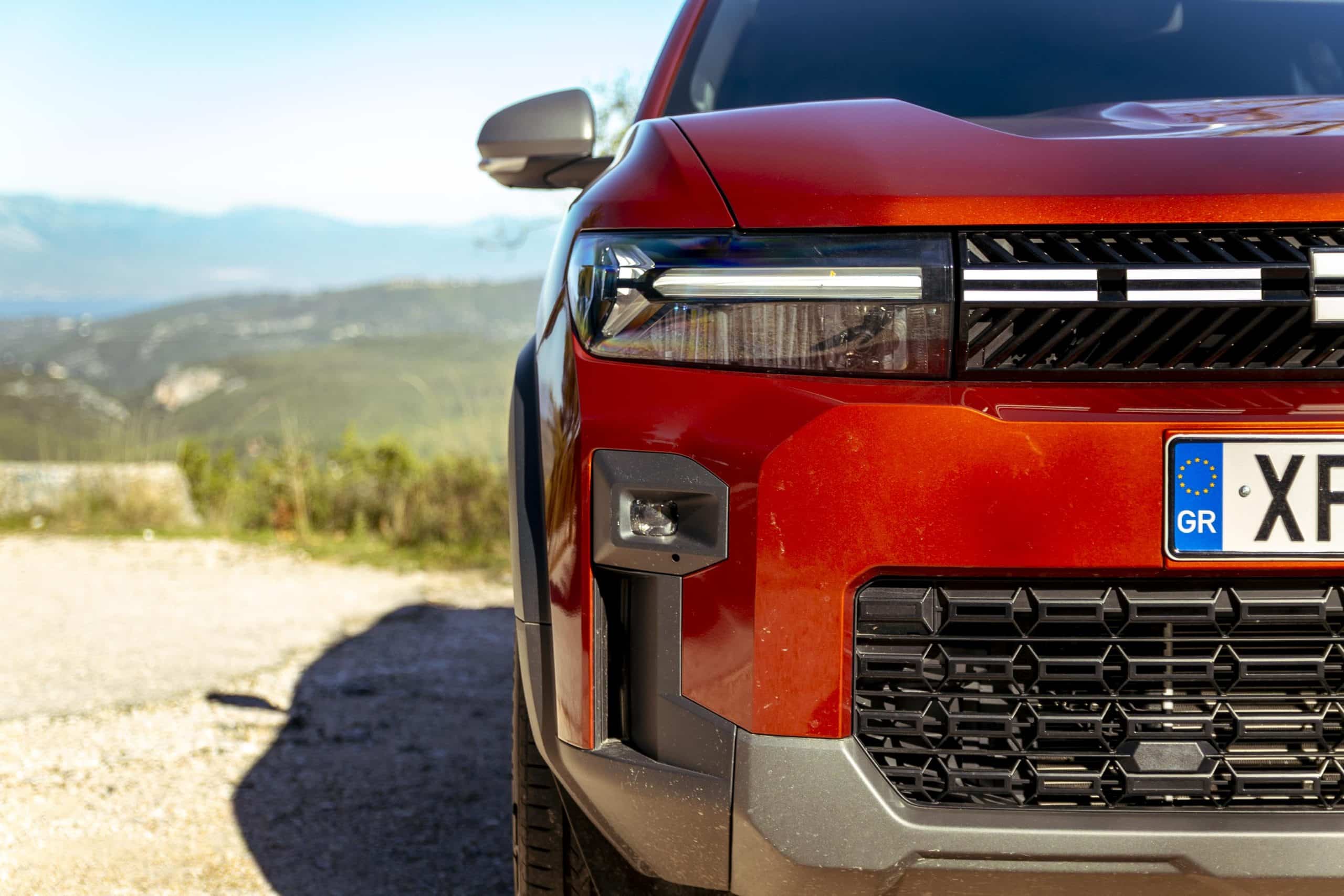 Dacia Bigster 1.8 Hybrid -Η ενηλικίωση της Dacia στην καρδιά των C-SUV