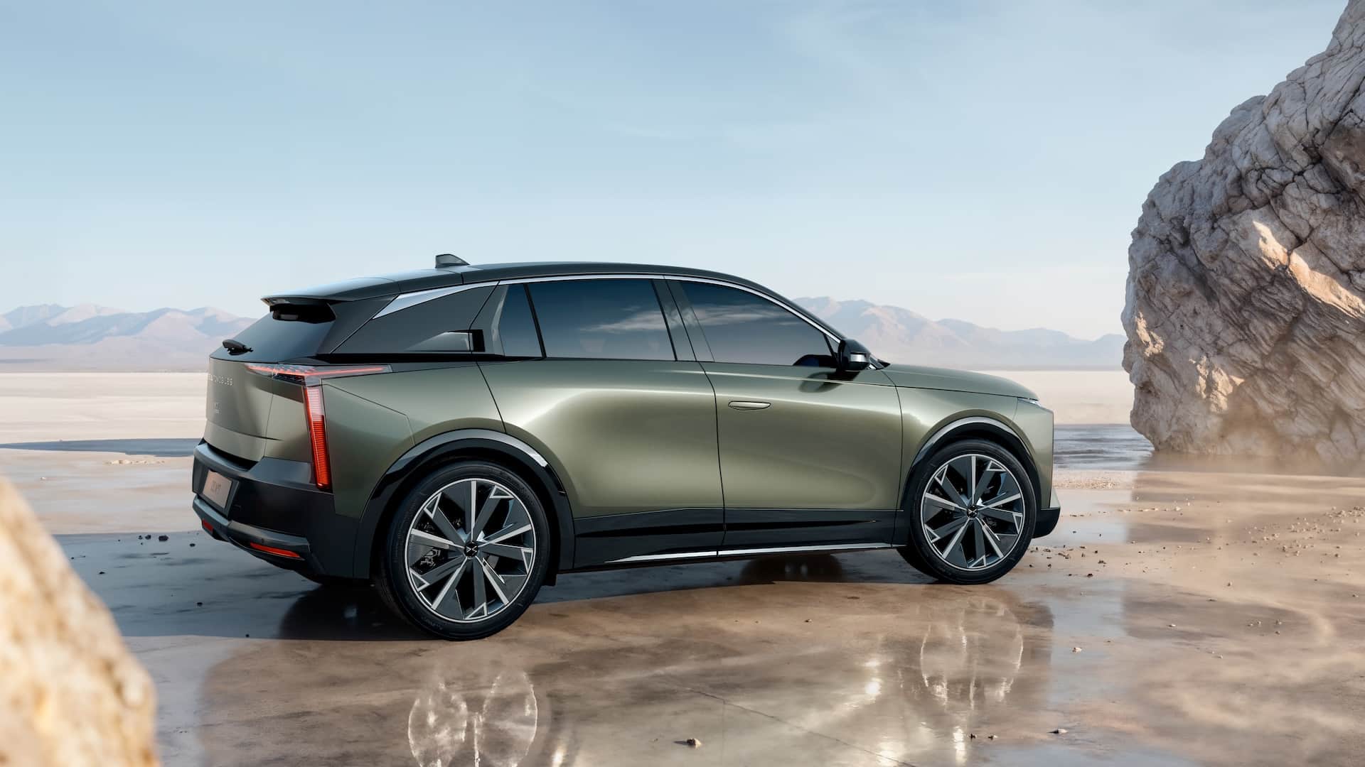 DS 7- Αποκαλύφηκε το best seller της νέας γενιάς