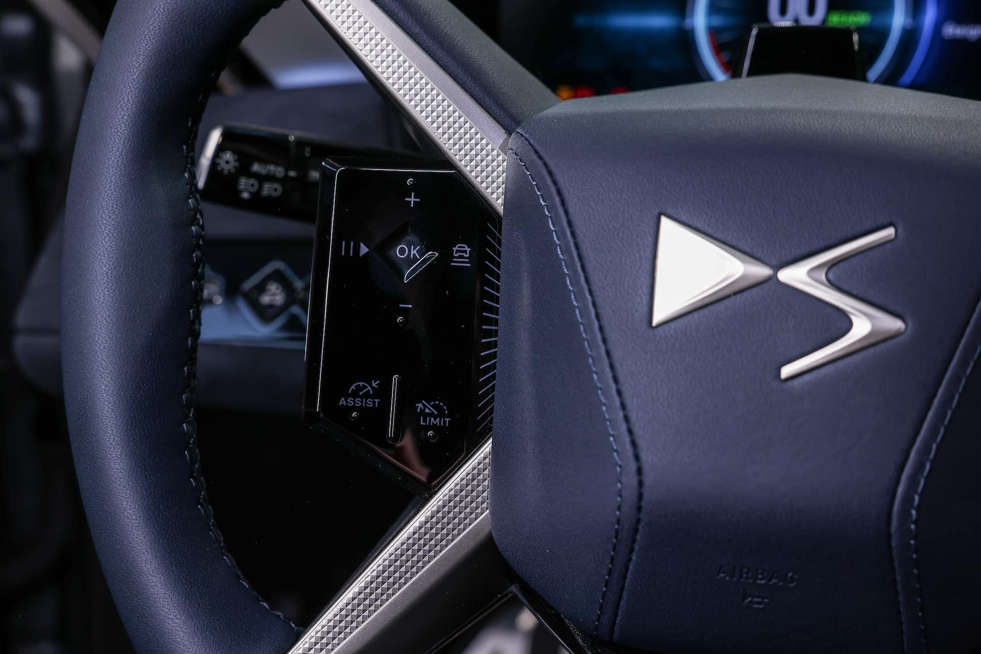 DS 7- Αποκαλύφηκε το best seller της νέας γενιάς