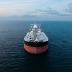 Εγκλωβισμένα 150 ελληνόκτητα τάνκερ στα Στενά του Ορμούζ λόγω της πολεμικής ανάφλεξης